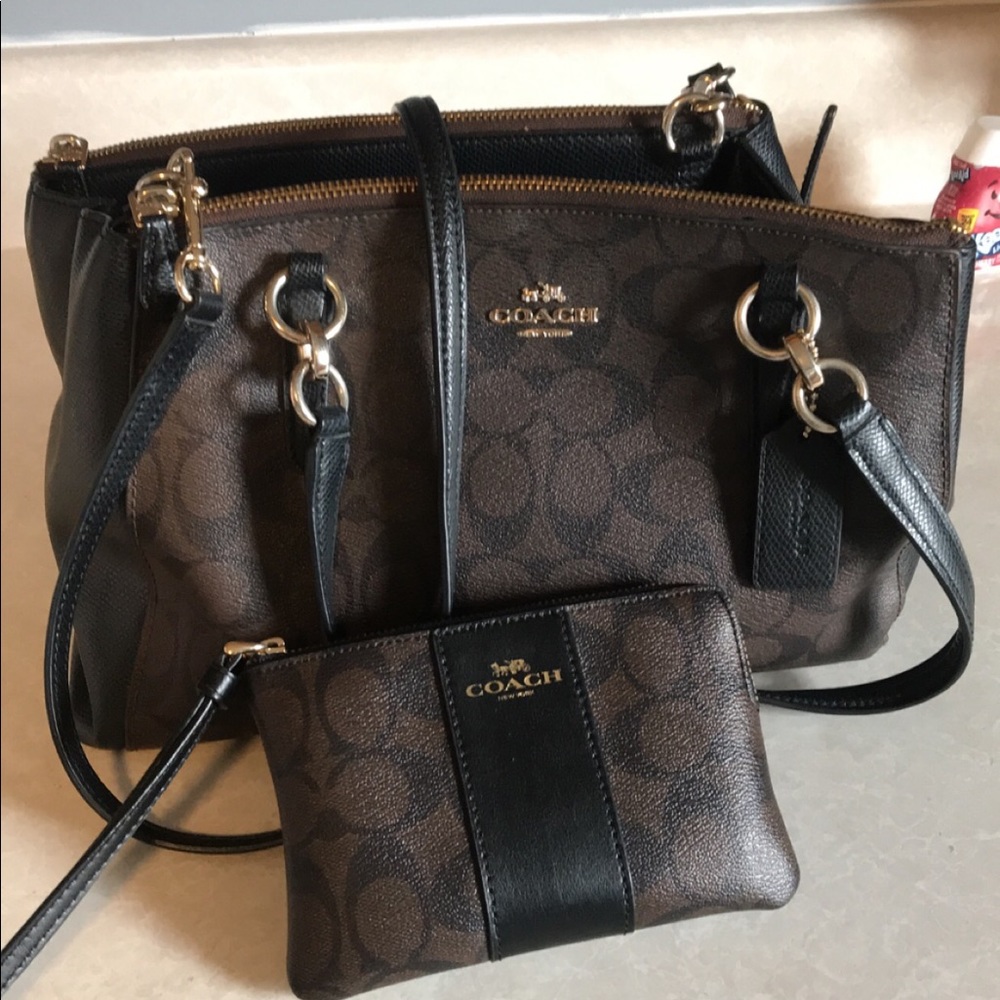 Coach Purse and Wallet Set